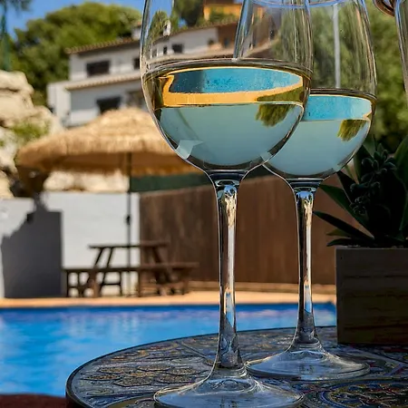W Pool In H14 Begur