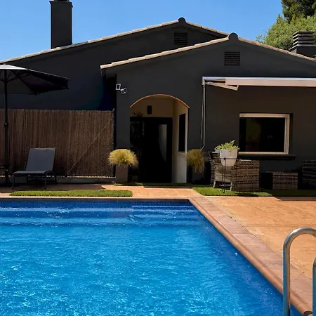 W Pool In H14 Begur