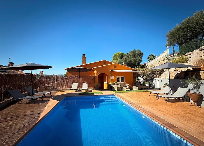 W Pool In H14 * Begur