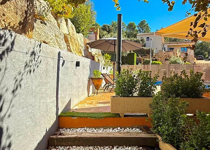 W Pool In H14 * Begur